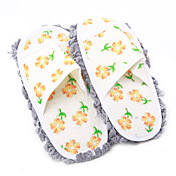 florales zapatillas de estera de paja y limpiar