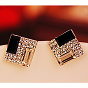 kvinners grunnleggende diamant studs