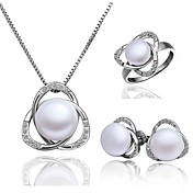 Fin Cuprum Med Cubic Zirconia / Pearl kvinner smykker Set inkludert kjede, øredobber, ring