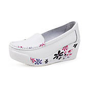 Loafers de couro baixa calcanhar e slip-ons com sapatos de lua de mel de flores (mais cores)