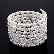Elegant Ladies' Rhinestone Strand/Tennis Bracelet In White Pearl