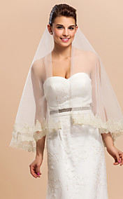 One-tier Tulle Fingertip Wedding Veil With Gold Lace Applique Edge