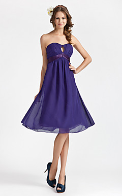 Sheath/ Column Sweetheart Knee-length Chiffon Bridesmaid Dress