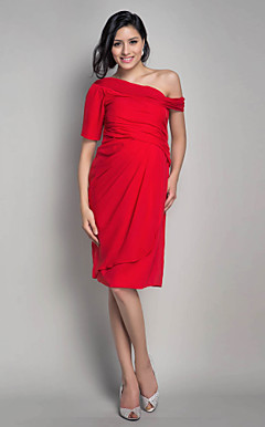 bainha / coluna off-the-ombro na altura do joelho chiffon vestido de cocktail de maternidade