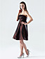  A-line Strapless Empire Knee-length Taffeta Bridesmaid/ Wedding Party Dress