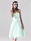  A-line Strapless Knee-length Satin Lace Bridesmaid/Homecoming Dress