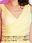  guaina / colonna scollo a V abito da cocktail in chiffon corto / mini con bordatura