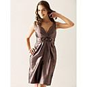 Sheath/ Column V-neck Knee-Length Taffeta Bridesmaid/ Wedding Party Dress With Beading