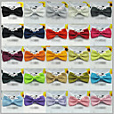 ensfargede menn selv bundet bowtie