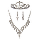 Beautiful Rhinestones Wedding Jewelry Set,Including Necklace,Tiara And Earrings